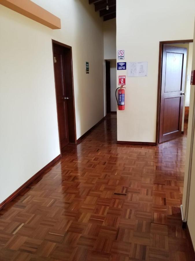 Hostal El Confort Quito Norte Eksteriør billede